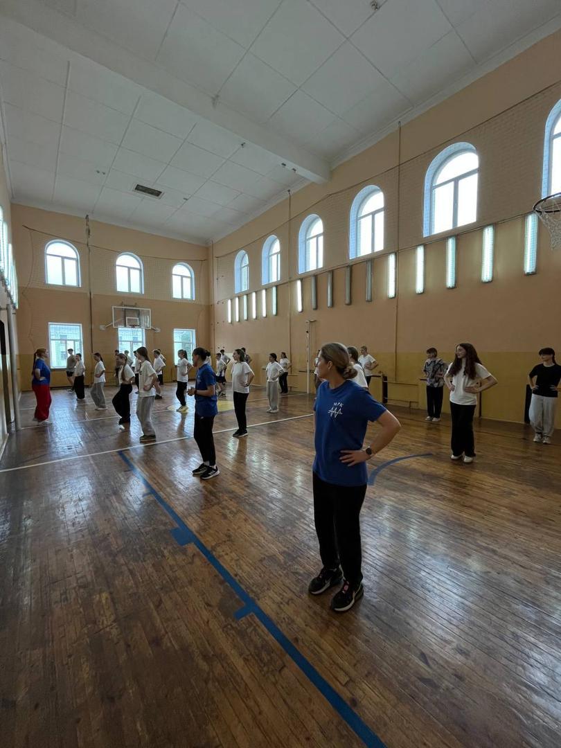 "Folk exercise"