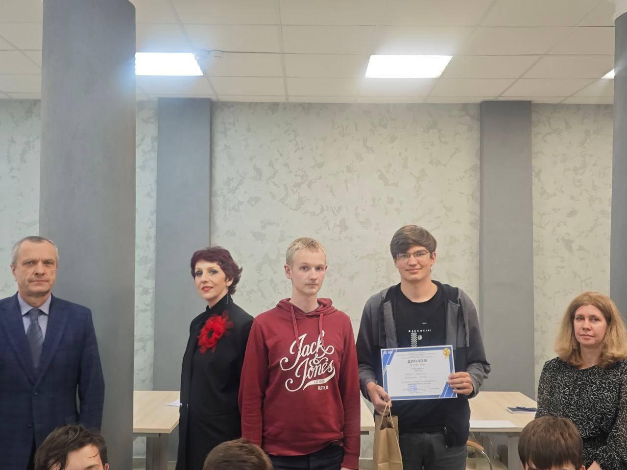 Изображение №4